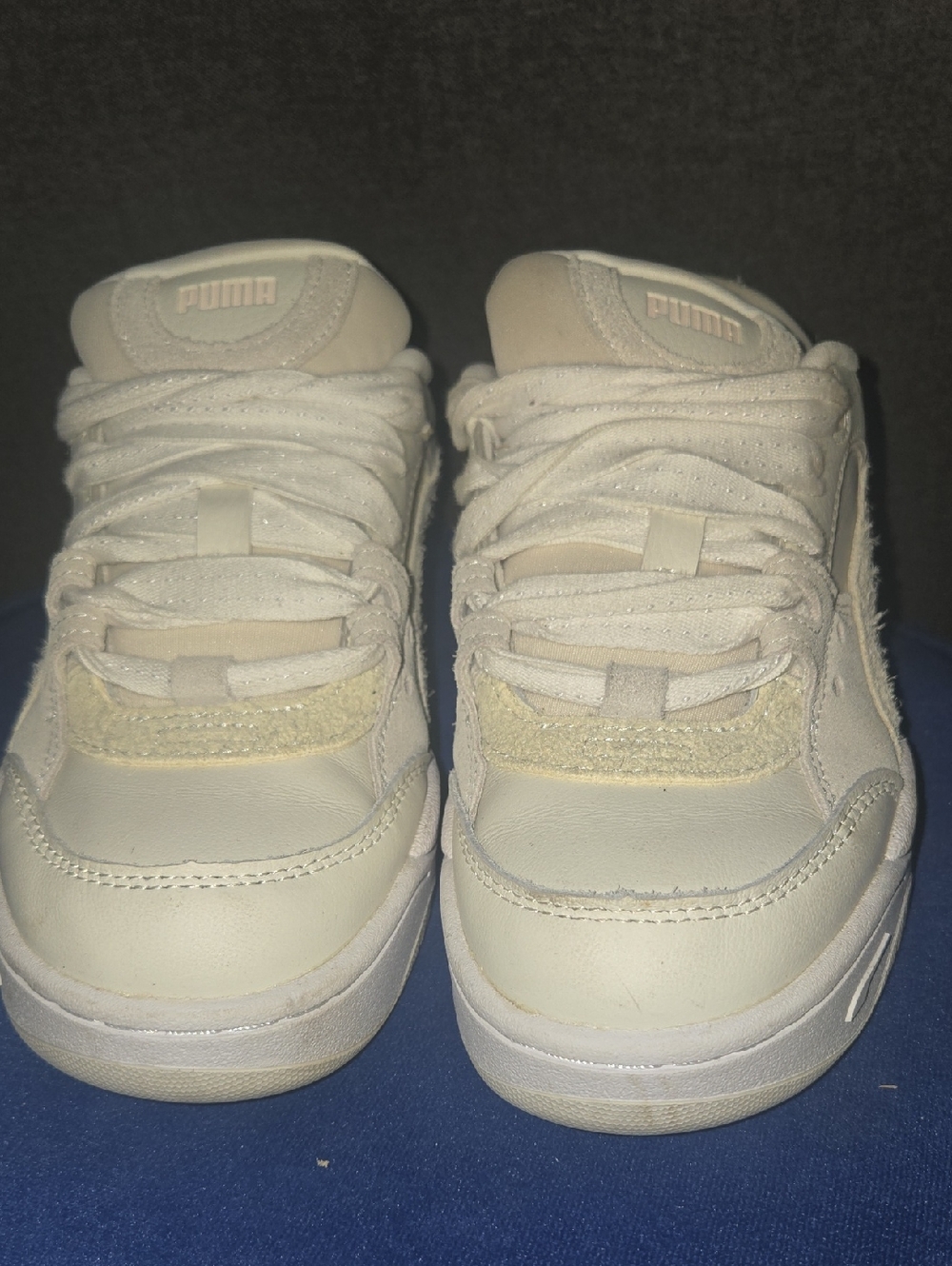 Puma womens 180 lace up Cream/White Low-Top Sneakers
